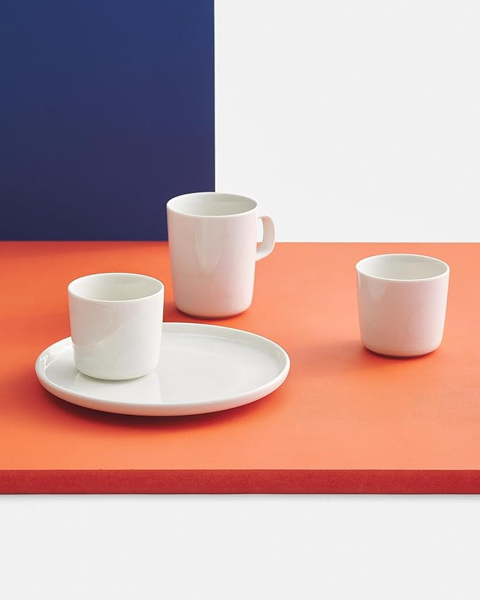 MARIMEKKO Oiva Unikko Large Mug — Refine Your Kitchen Décor with Our Iconic White Stoneware — Stylish Porcelain Coffee Mugs to Elevate Your Drinking Experience (14oz)
