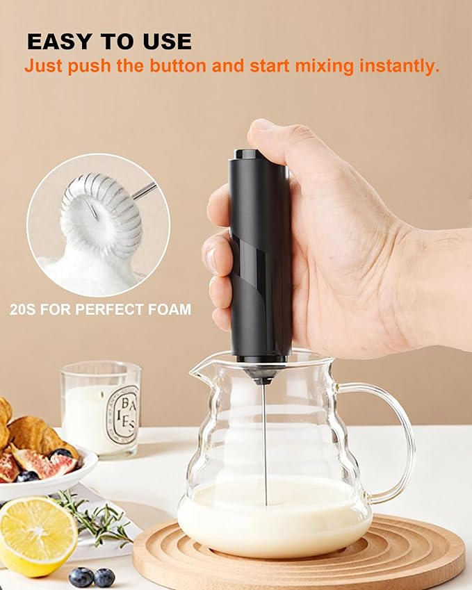 Soenglyun Handheld Milk Frother with Cover, Battery Operated Drink Mixer Handheld Easy to Carry Electric Frother Wand For Coffee, Latte, Cappuccino, Frappe Drink, Hot Chocolate, Black