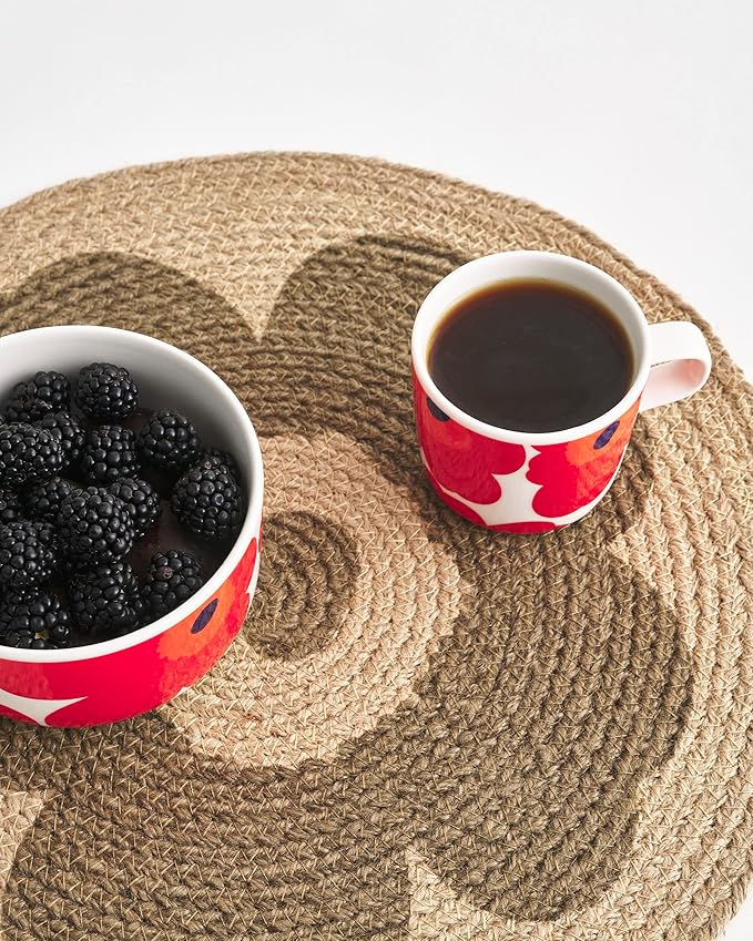 MARIMEKKO Oiva Unikko Stoneware Mug (Red) — Refine Your Kitchen Décor with Our Iconic Stoneware — Stylish Porcelain Coffee Mug for Morning Brews and Cozy Evenings (7oz)